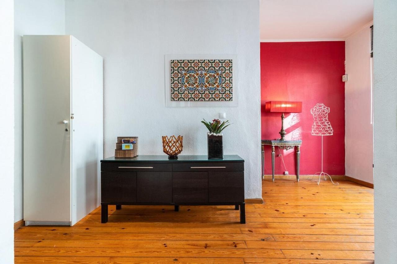 Charming 2 Bedroom Apartment Next To Praca Da Figueira Lisboa Ngoại thất bức ảnh