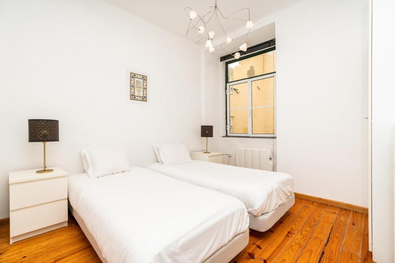 Charming 2 Bedroom Apartment Next To Praca Da Figueira Lisboa Ngoại thất bức ảnh