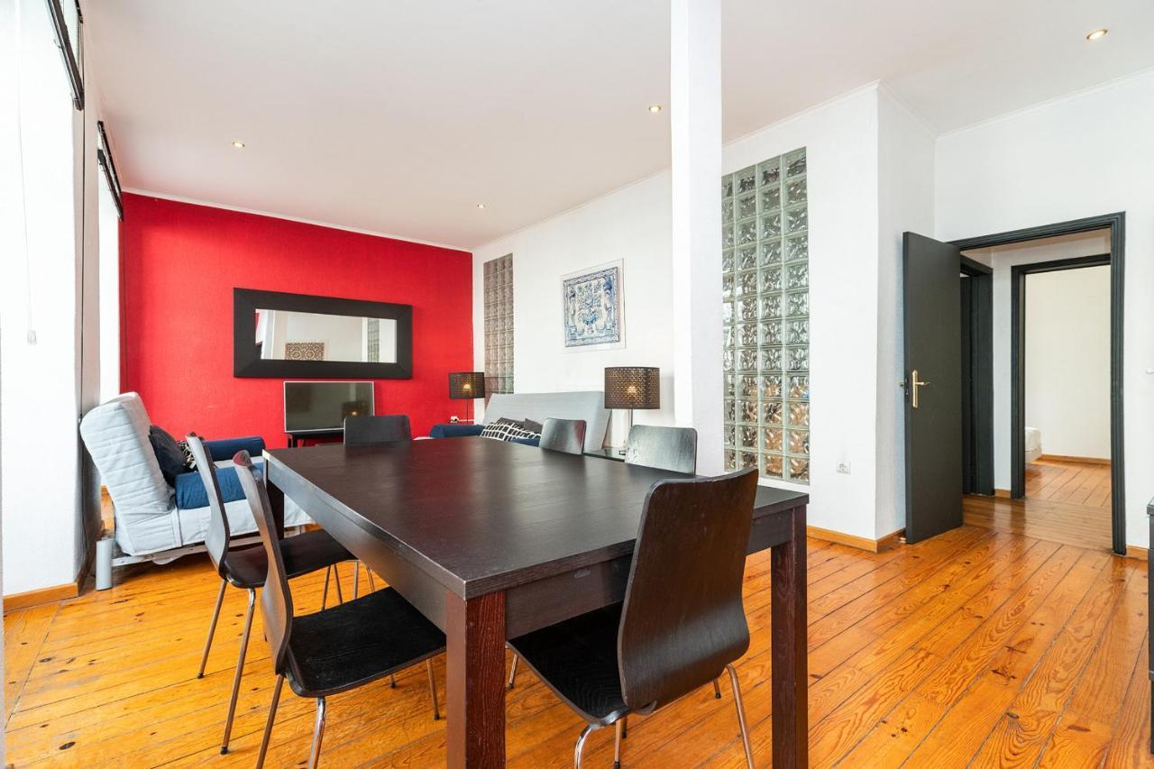 Charming 2 Bedroom Apartment Next To Praca Da Figueira Lisboa Ngoại thất bức ảnh